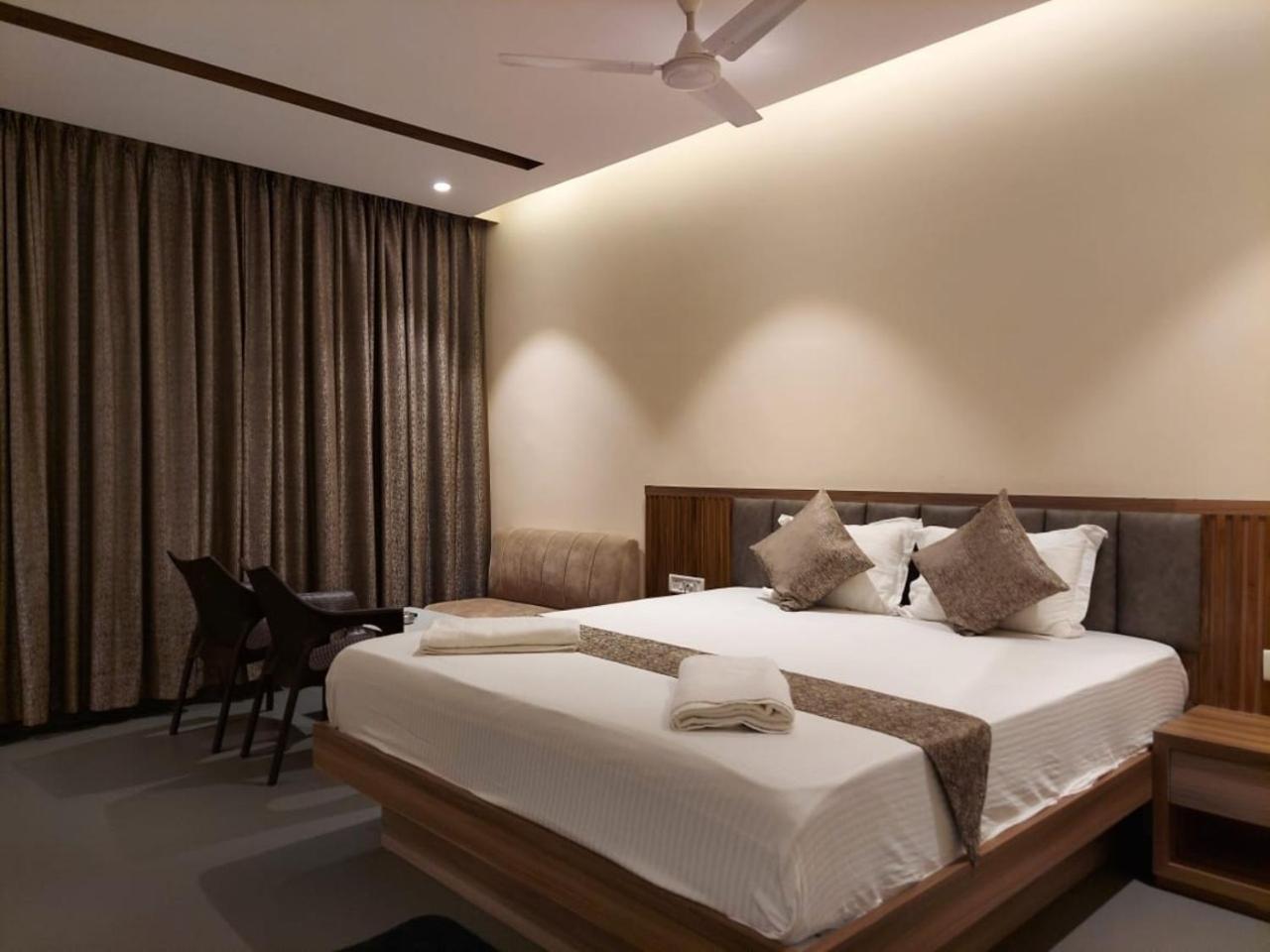Parth King Beach Resort ماندارموني المظهر الخارجي الصورة