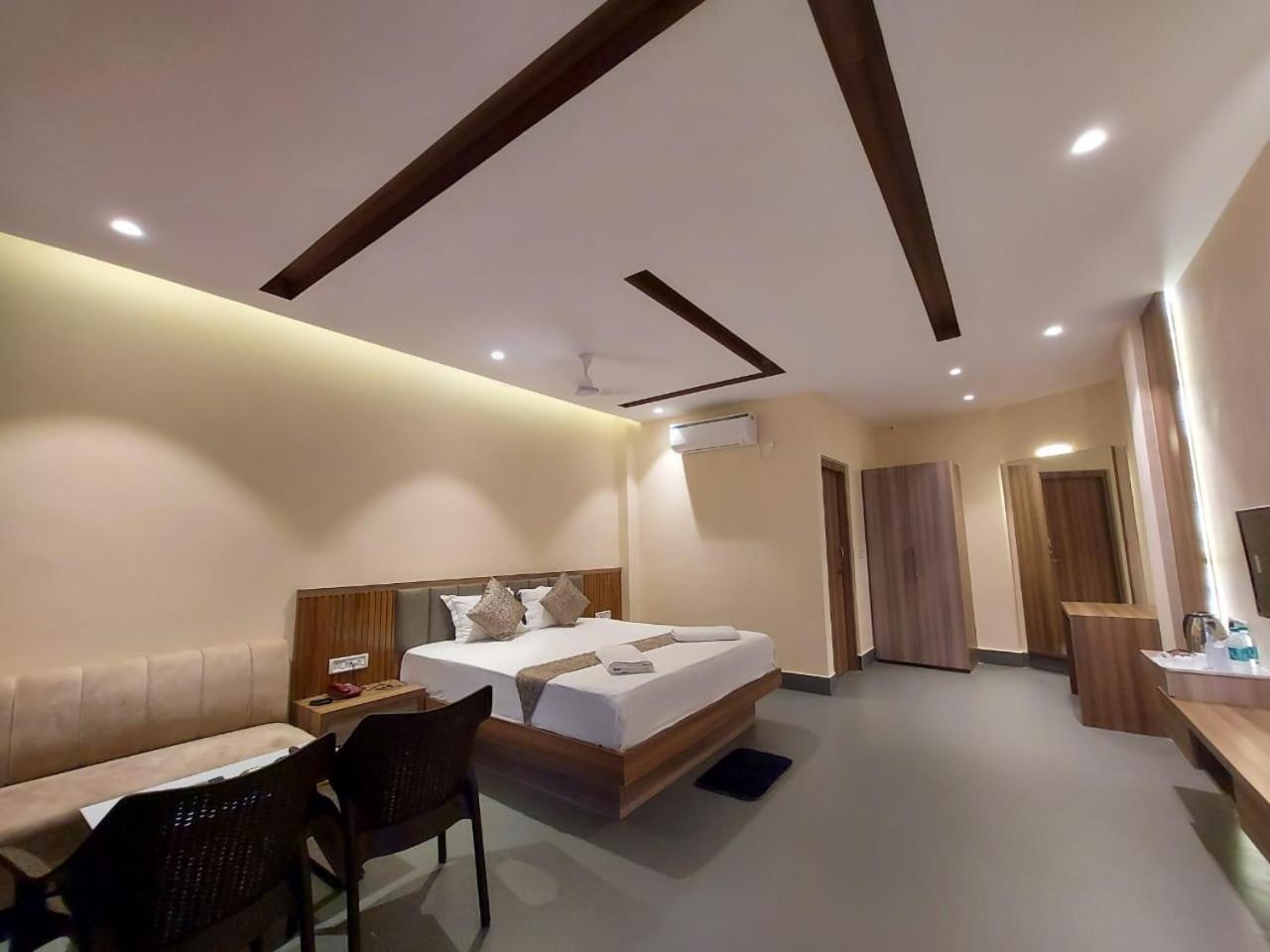 Parth King Beach Resort ماندارموني المظهر الخارجي الصورة